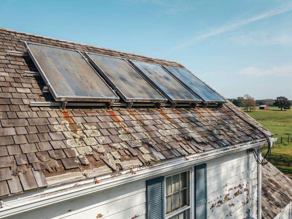 instalacja solarna w tradycyjnym systemie